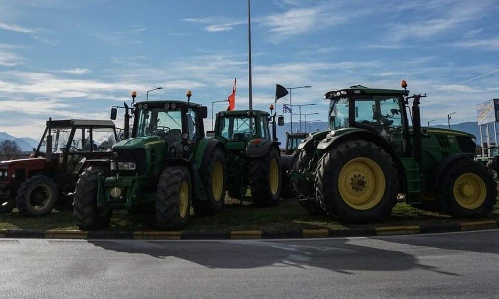 Συνεχίζουν τις κινητοποιήσεις τους οι αγρότες στην Κρήτη